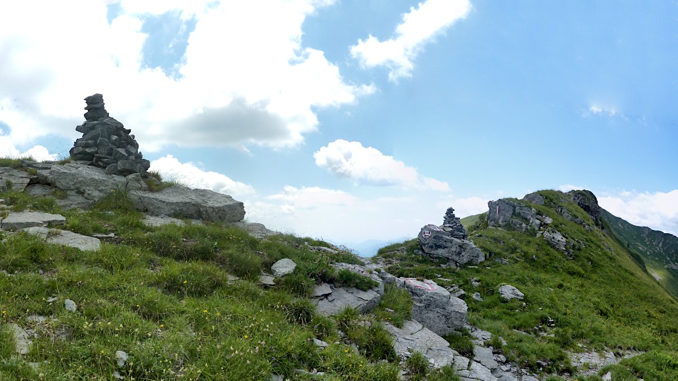 Giungendo al p.so degli Omini da settentrione.