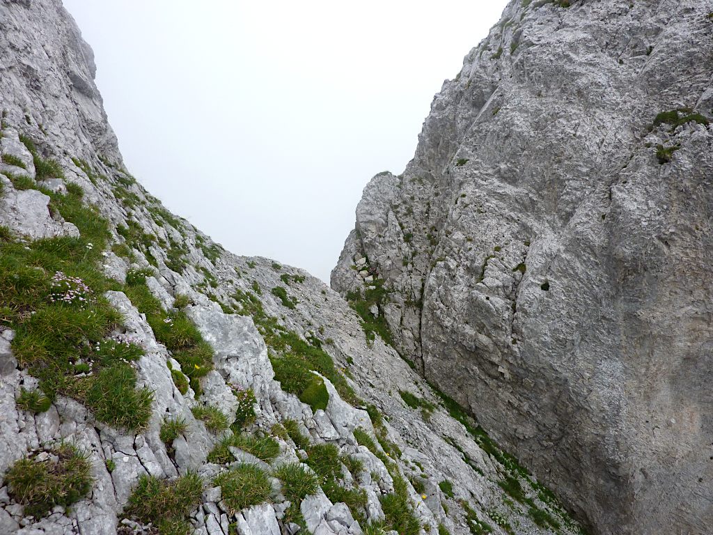 La Forcella di Varicla vista dal lato bergamasco.