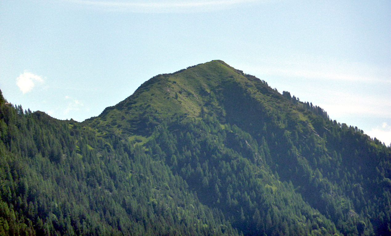 Zoom sulla Cima di Bani.