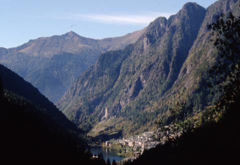 Pagliari: la memoria nella pietra