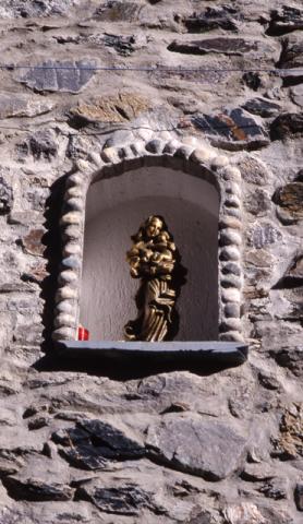 Pagliari: la memoria nella pietra