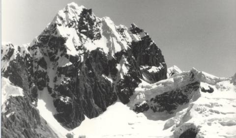 Tsacra Grande Ande Peruviane