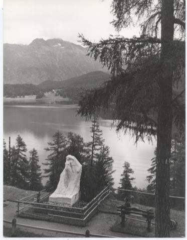 Saint Moritz Monumento Segantini