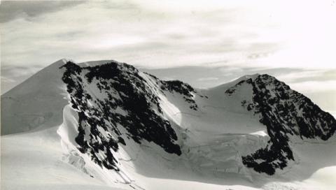 Salendo dal rifugio Sella al Felikjoch
