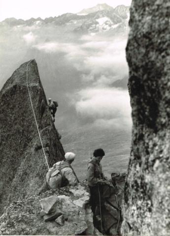 Punta Sertori, cresta sud