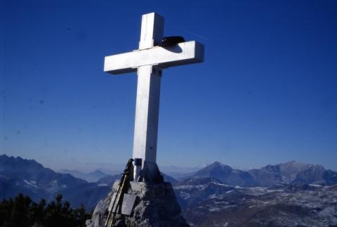 Salita al Cantiglio ed al Cancervo