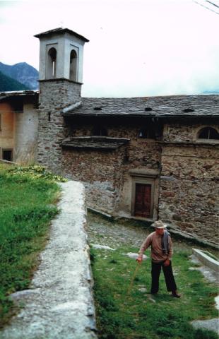 Tezzi Alti