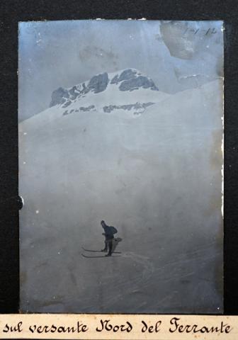 Album Fotografico Nr. 2 - anni 1920/29