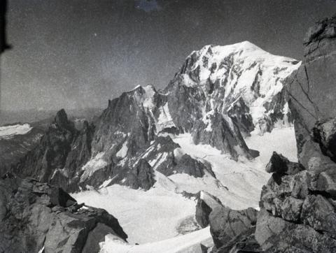 Monte Bianco e Aiguille Pilleret (1946)