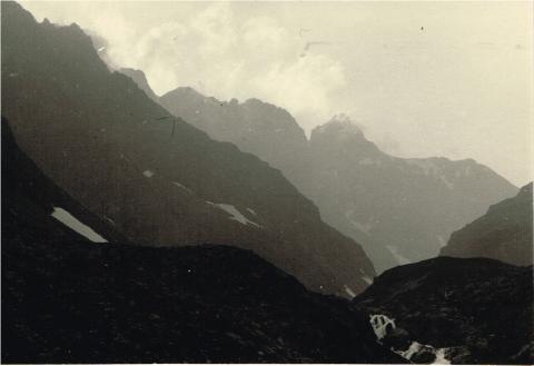 Bivacco Corti e Pizzo Scotes