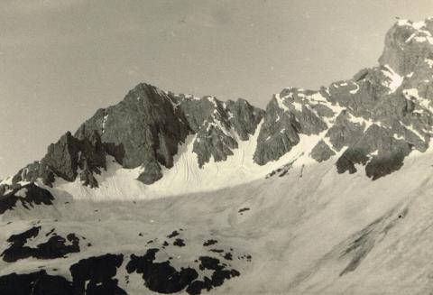 Bivacco Corti e Pizzo Scotes