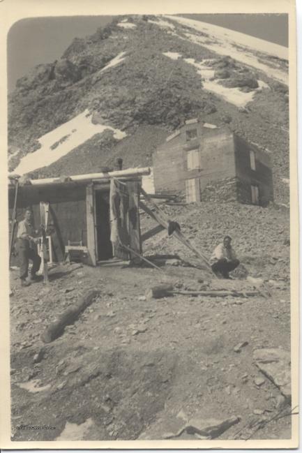 Bivacco Locatelli C.