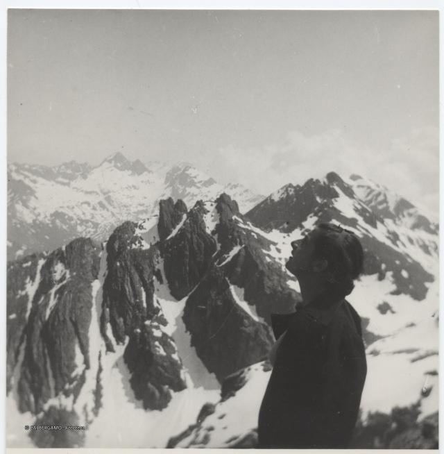 Profilo femminile con Diavolo di Tenda e Diavolino sullo sfondo