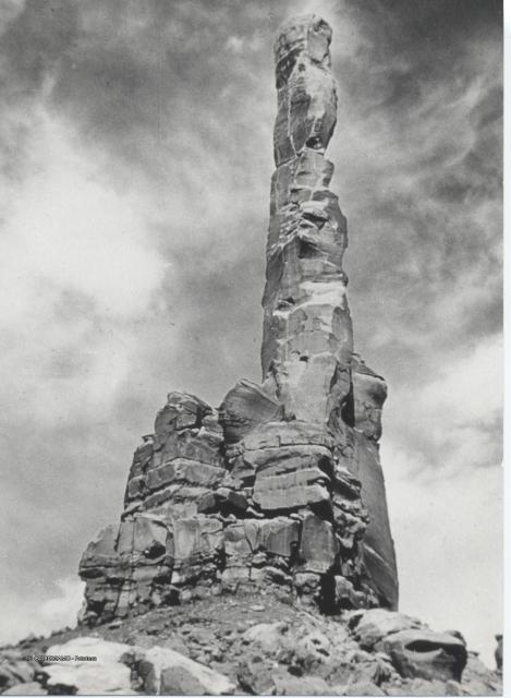 Monument Valley Totempole