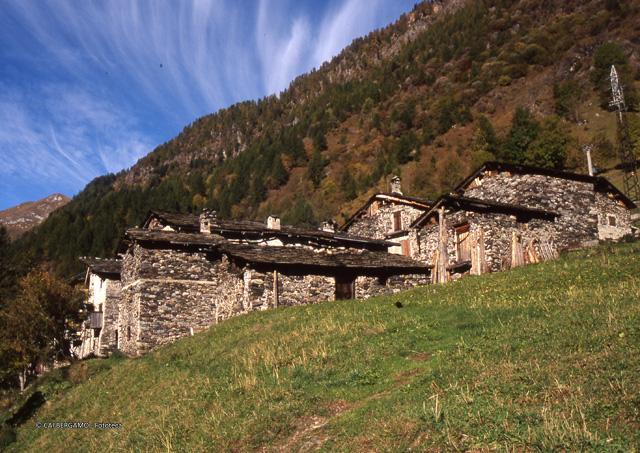 Pagliari: la memoria nella pietra