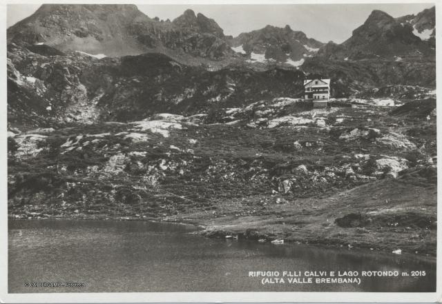 Rifugio F.lli Calvi e lago Rotondo mt.2015