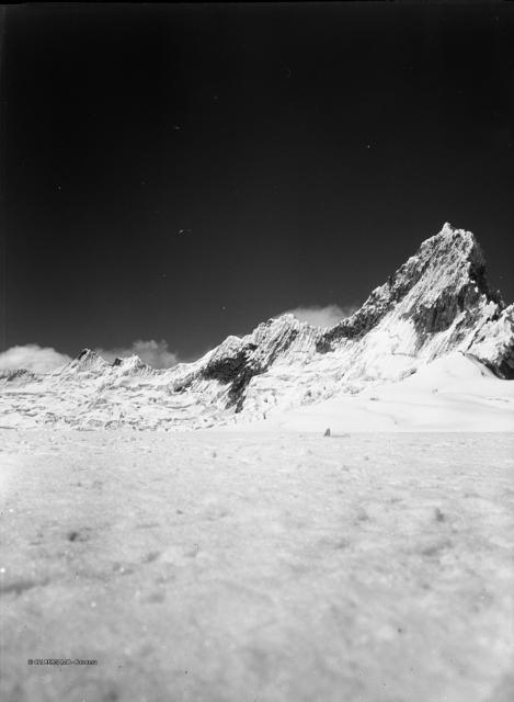 PUKAJIRKA - Spedizione CAI BG 1960