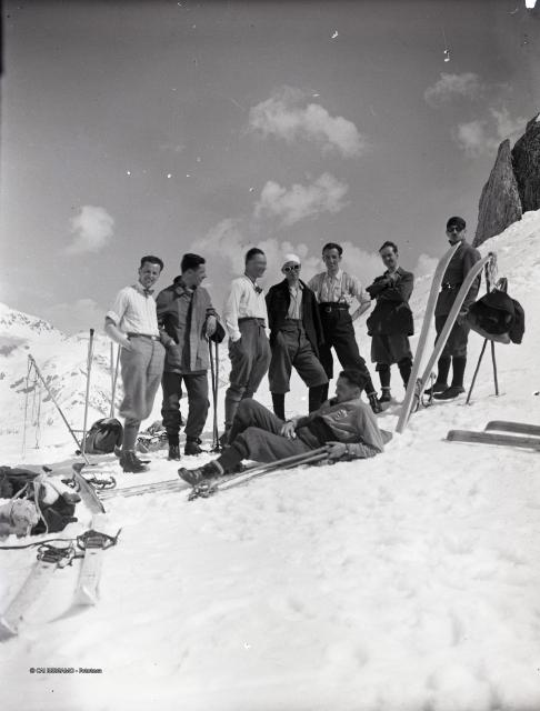 GRUPPO DI "SKIATORI"