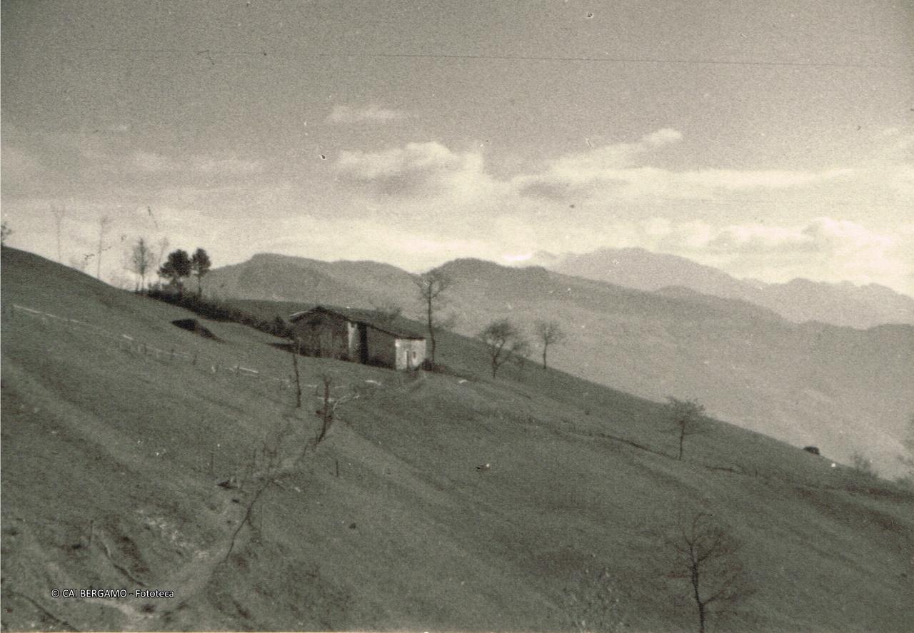 Casolare sopra Camerata