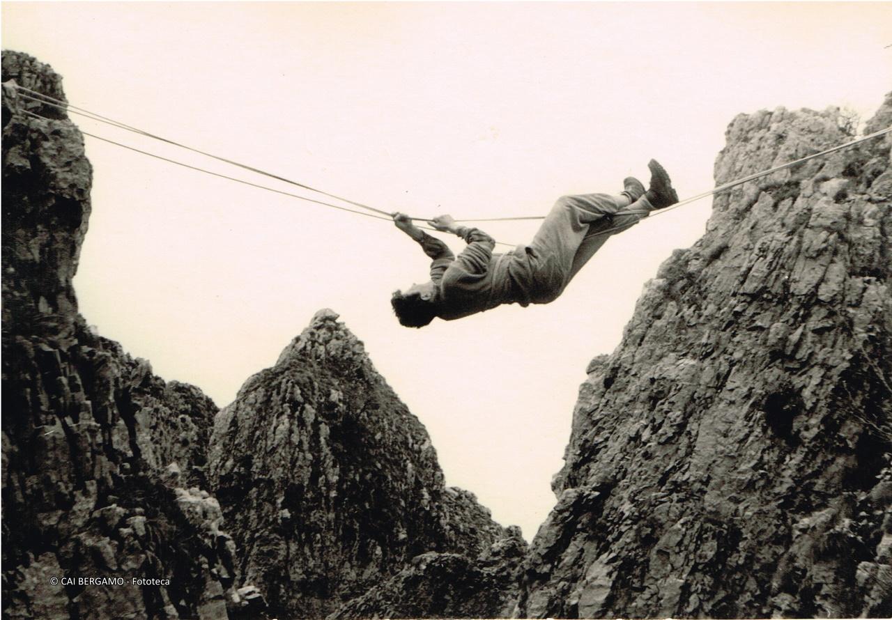 Traversata aerea in Cornagera