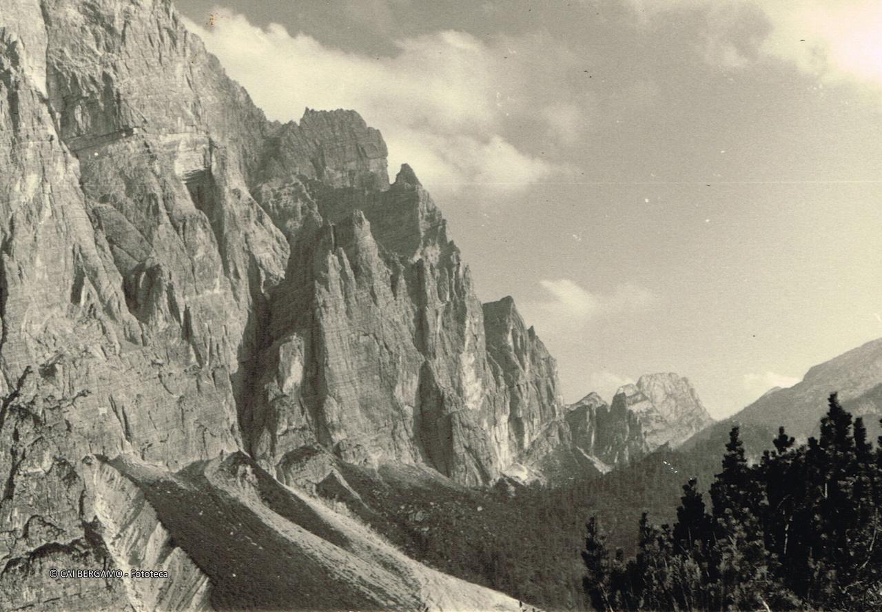 "Cima delle Sasse (Moiazza) dal Rif. Vazzoler"