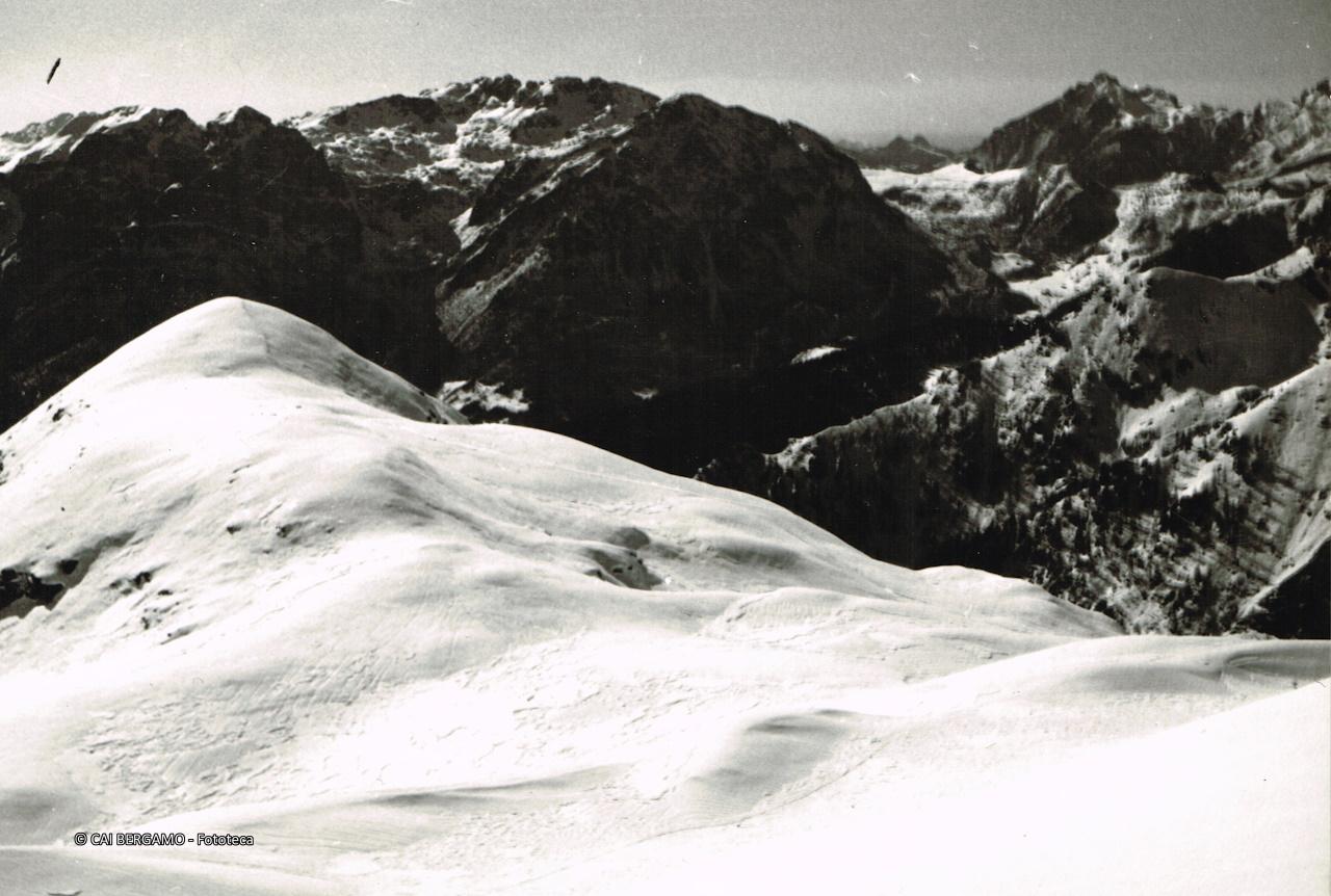 "Monte Avaro verso Aralalta e Zuccone Campelli"
