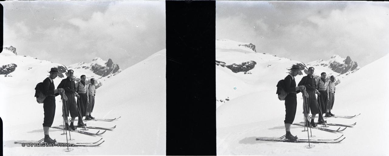 "Madonna di Campiglio, Foto ricordo sulla neve"