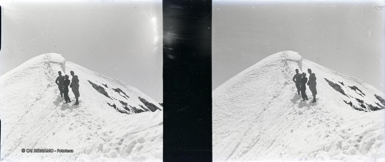 Foto ricordo sopra il passo di Valsecca