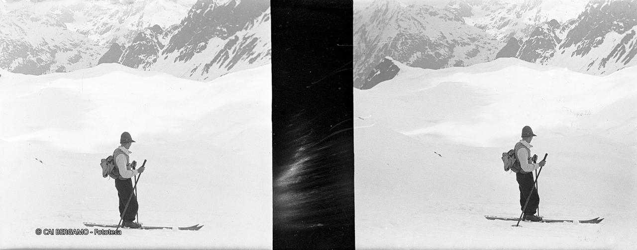 Guido Ferrari  con gli sci in mezzacosta