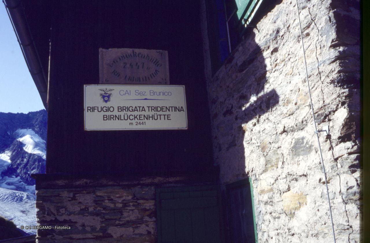 Targa rifugio Brigata Tridentina