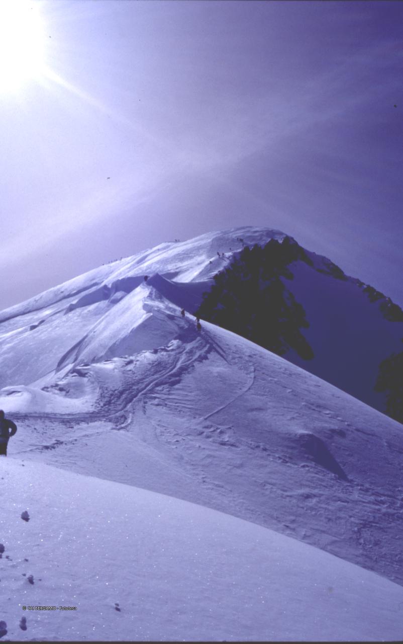 Il Monte Bianco visto dal Dome du Gauter, su percorso "un po' affollato"