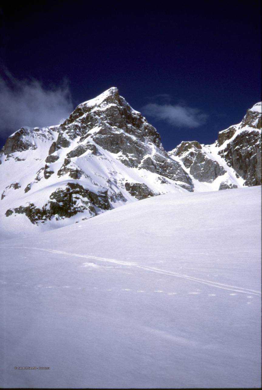 Pizzo Cervandone e canalino Ferrari