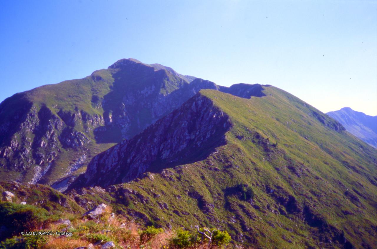 La lunga cresta del Monte Fioraro