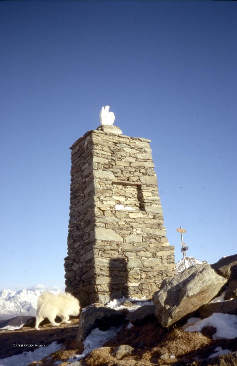 La torretta al culmine del Passo San Marco