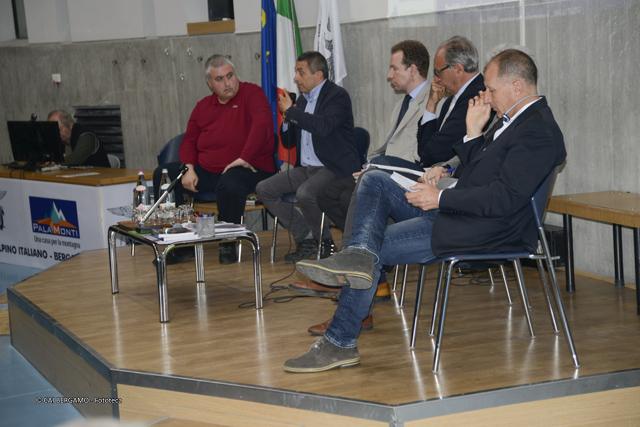 Intervento dei giornalisti al convegno:"Comunicare una "nuova" cultura della Montagna"