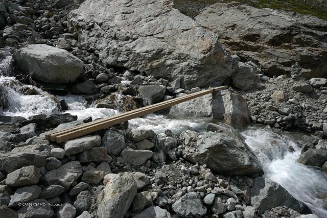 "Ponte" di attraversamento torrente del vallone del Chardon