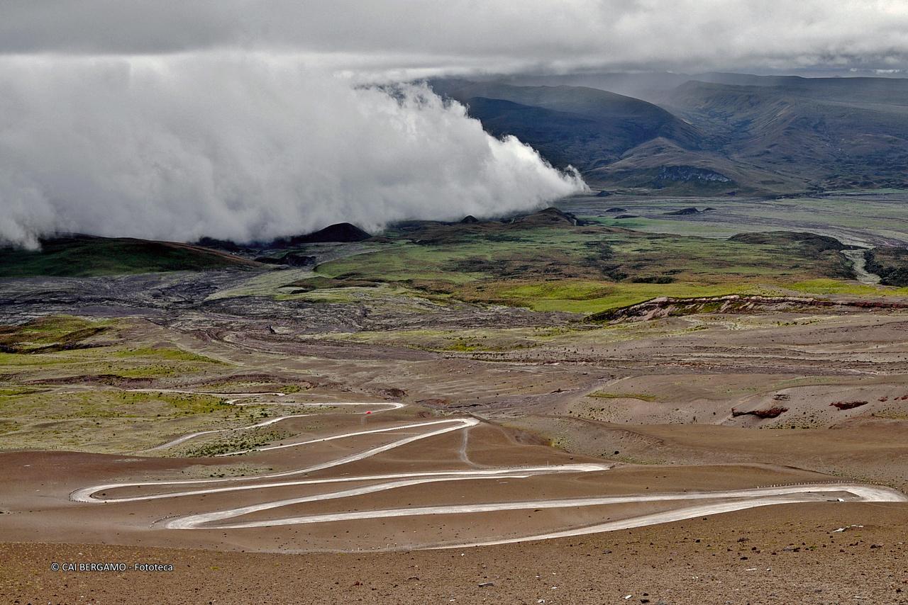Cotopaxi (Ecuador) - segnalato in "Ambienti Montani"