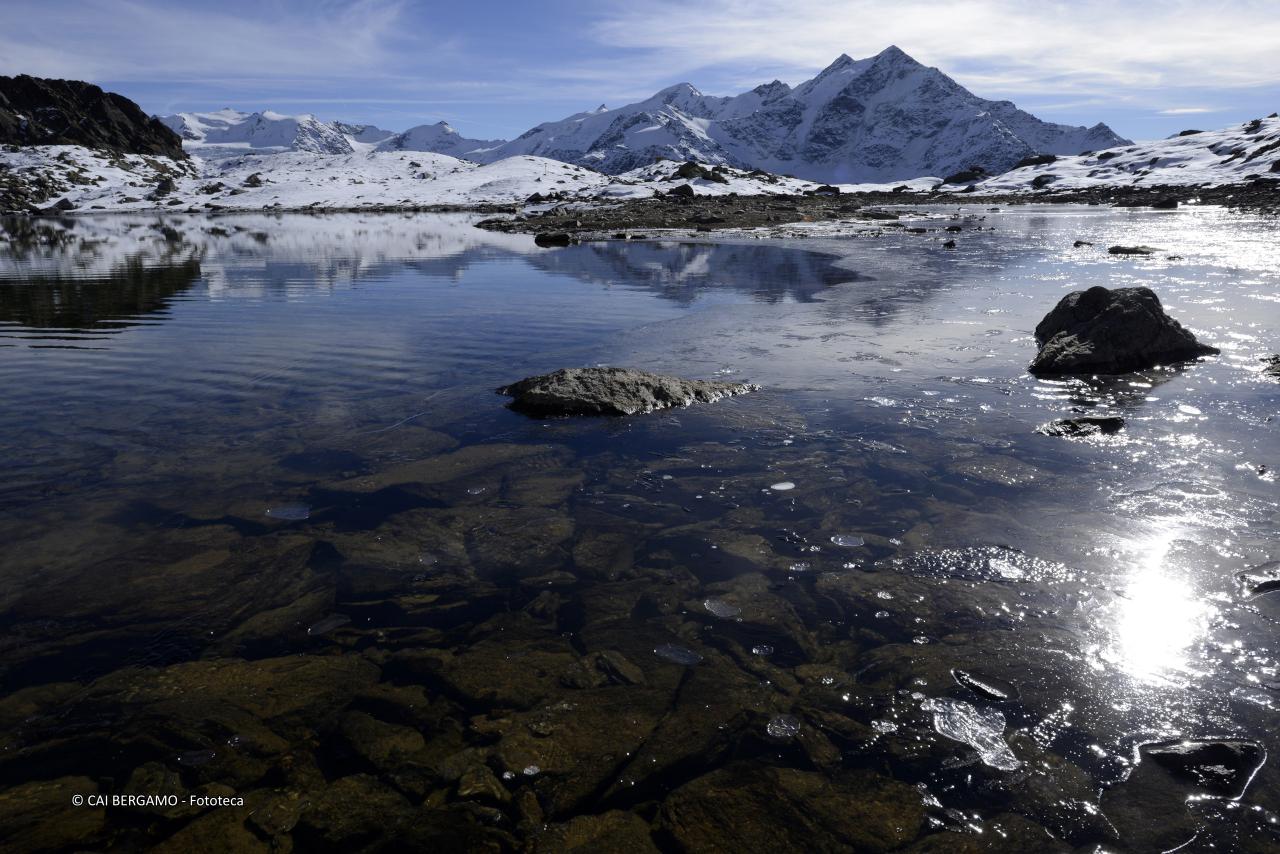 "Lago della Manzina" -  Segnalato in  "L'acqua in tutte le sue forme"