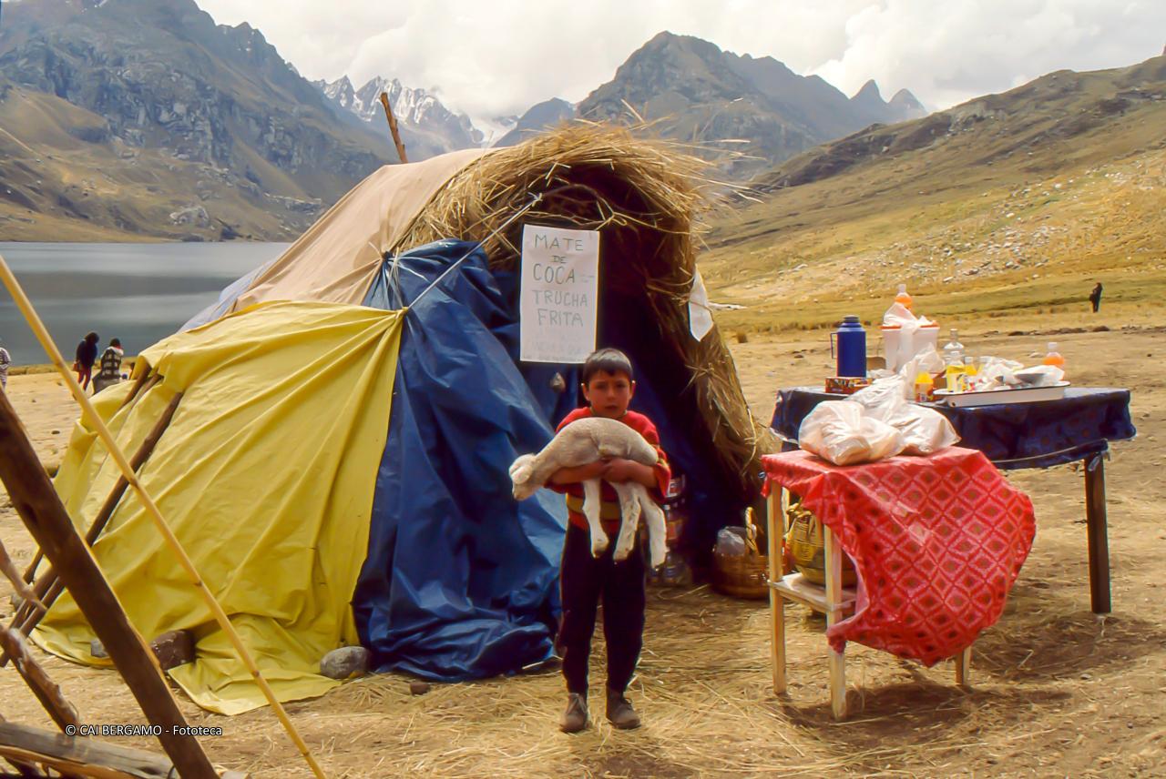 "Punto di ristoro sulla Cordillera Blanca-Perù" - segnalato in "Ambienti Montani"